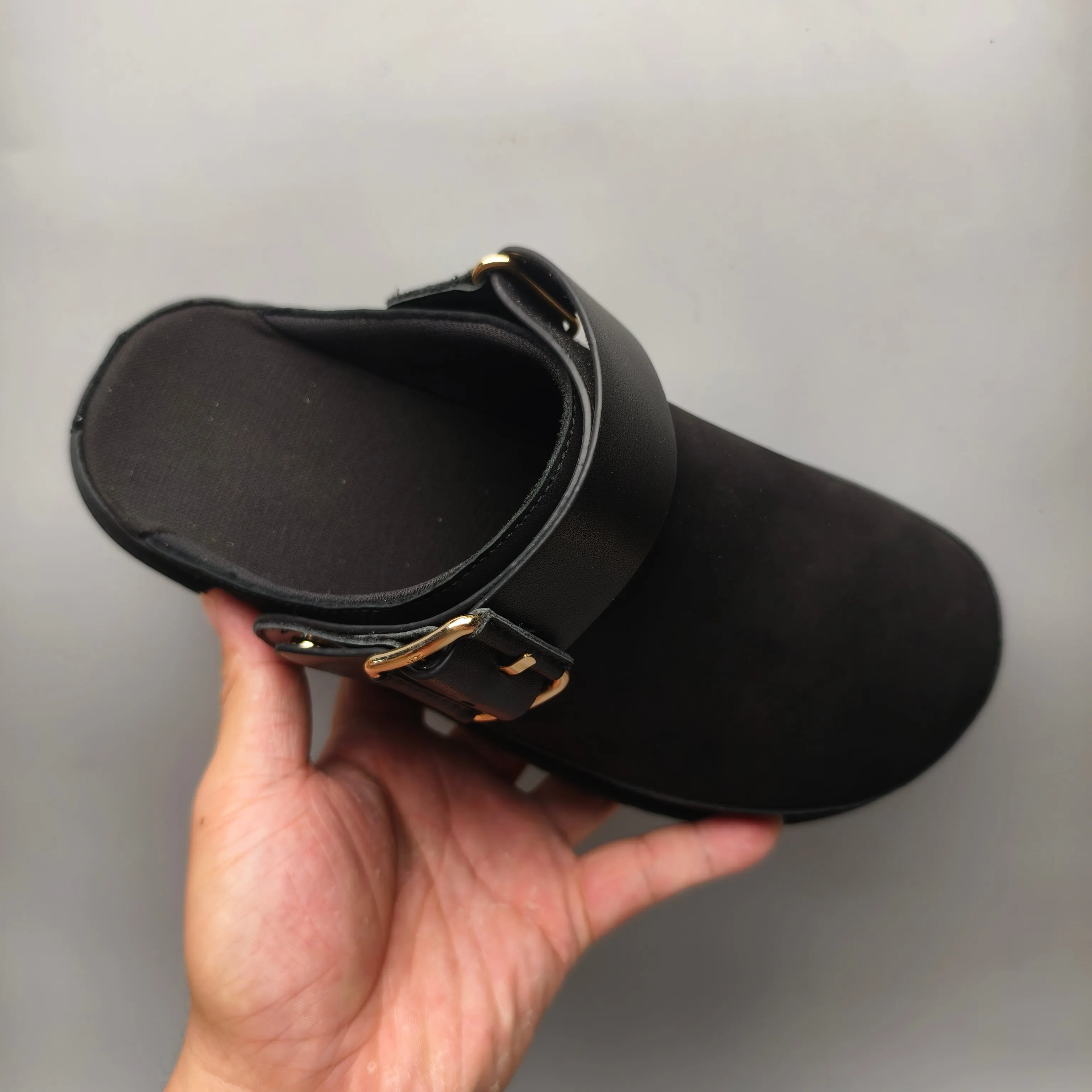 💰520 UGG sandals 9590 new spring and summer slip-on sandals Color: Maroon Sand Black Size: 35-41